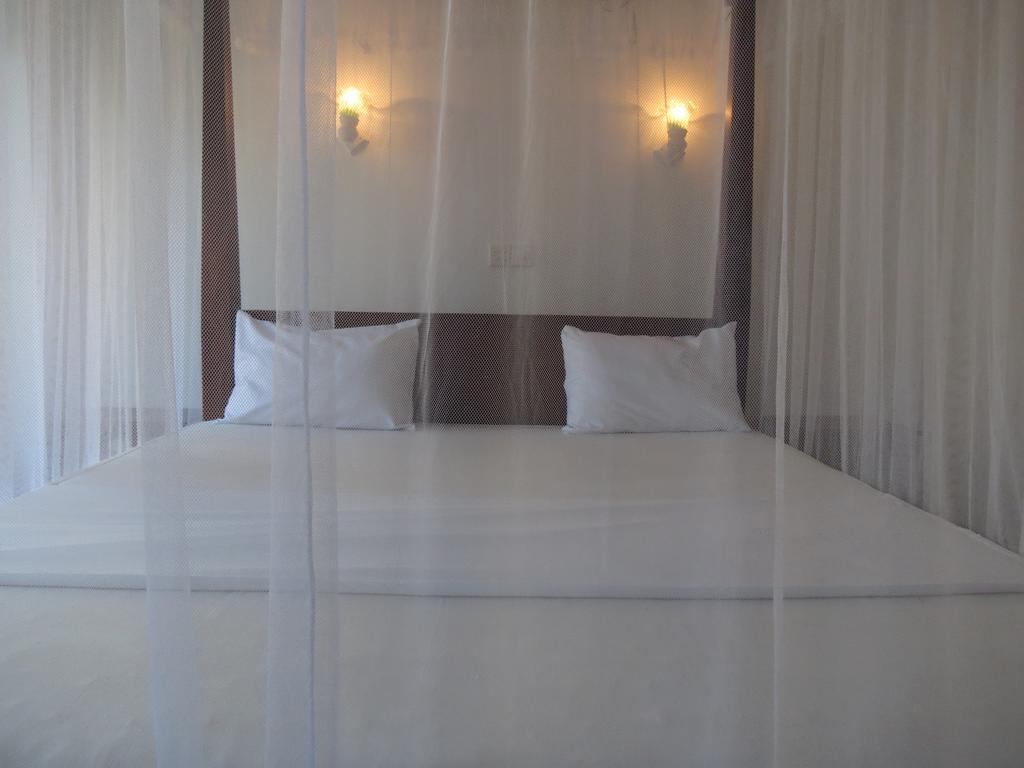 Why Not Guest House Hikkaduwa Quarto foto
